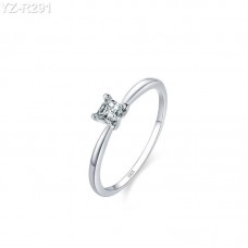 0.5ct Princess Moissanite diamond Solitaire Ring 