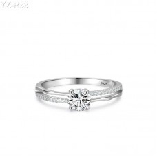 4 Claw 6.5mm 1.0ct Round Moissanite diamond Pave Ring